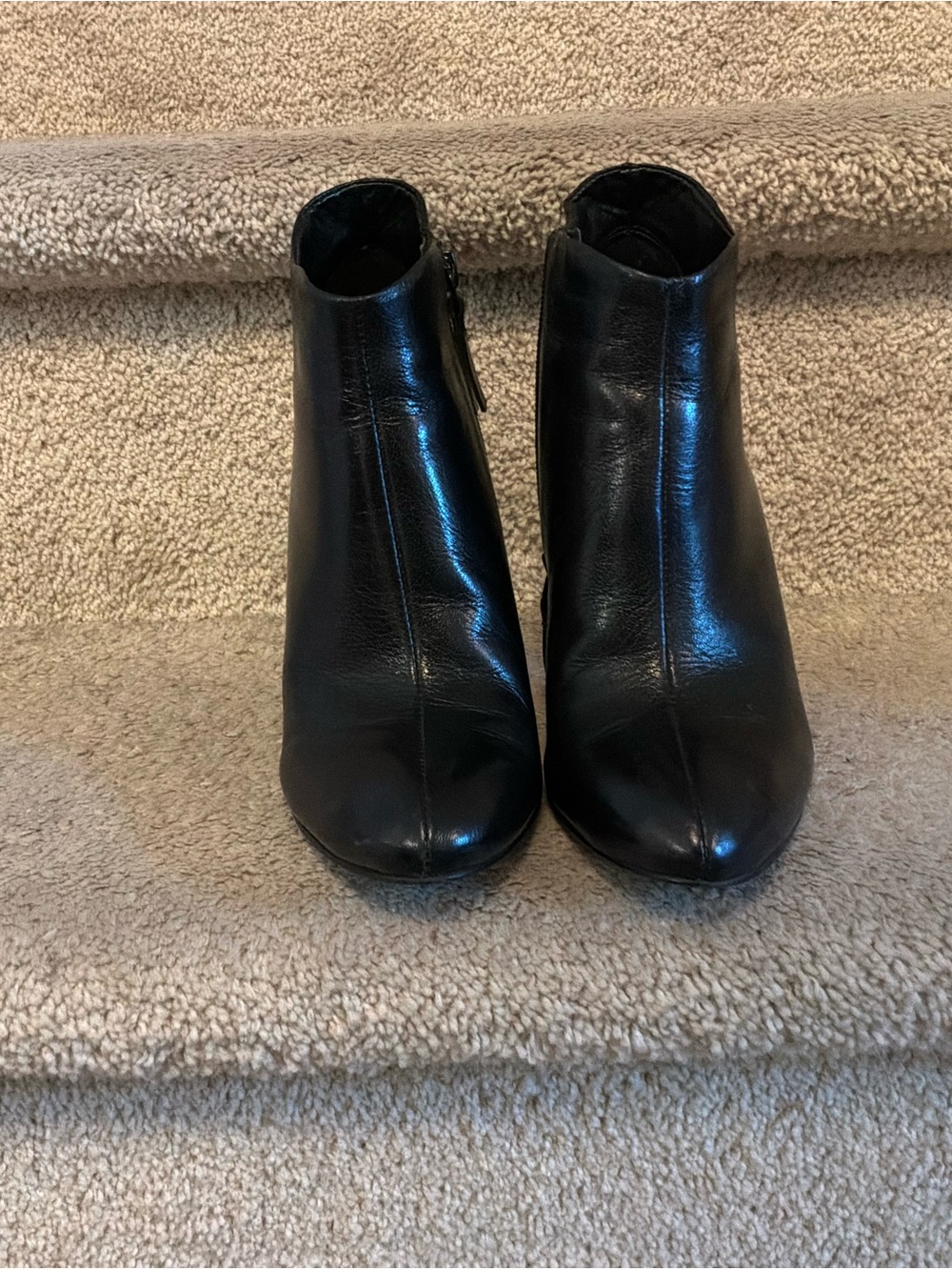 Nine West Black Binnie Leather Ankle Bootie